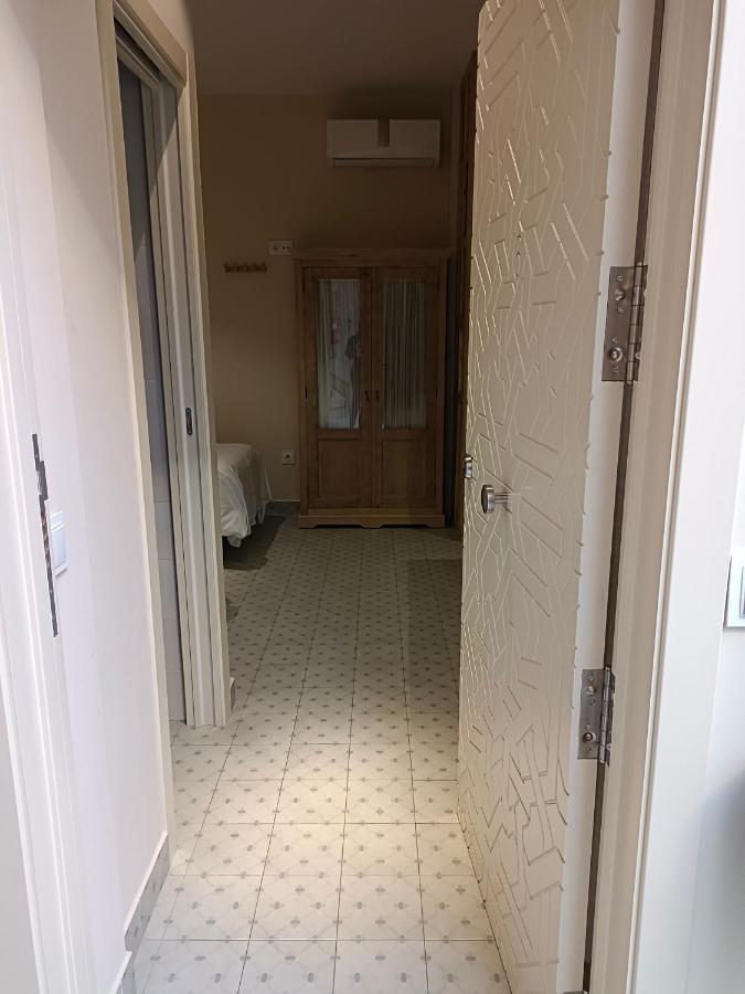 Pureza Triana 88 * Sevilla